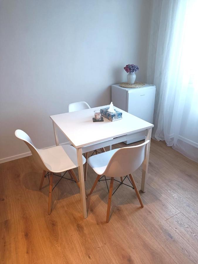 Zoo Karlovarska Apartment 플젠 외부 사진